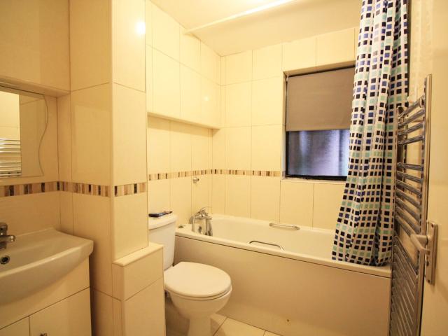 Apartment for rent in Preston, Greater London