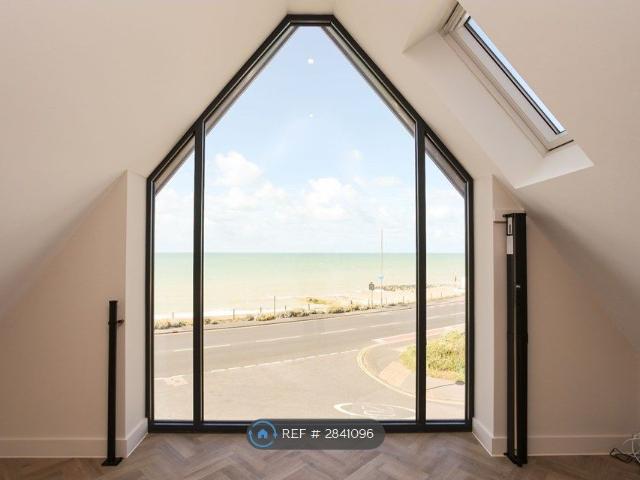 Apartment for rent in Saltdean, Brighton & Hove