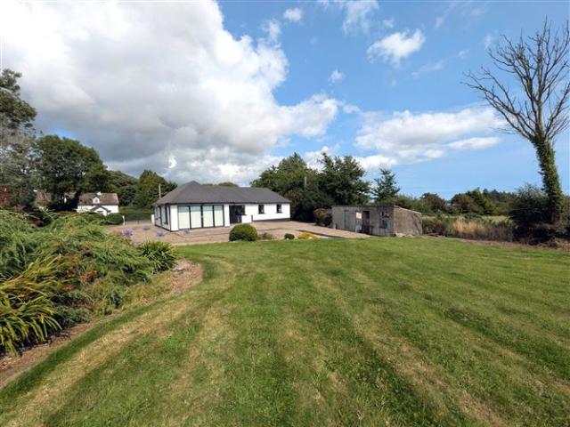 Detached House for sale in Loch Garman, North Tipperary