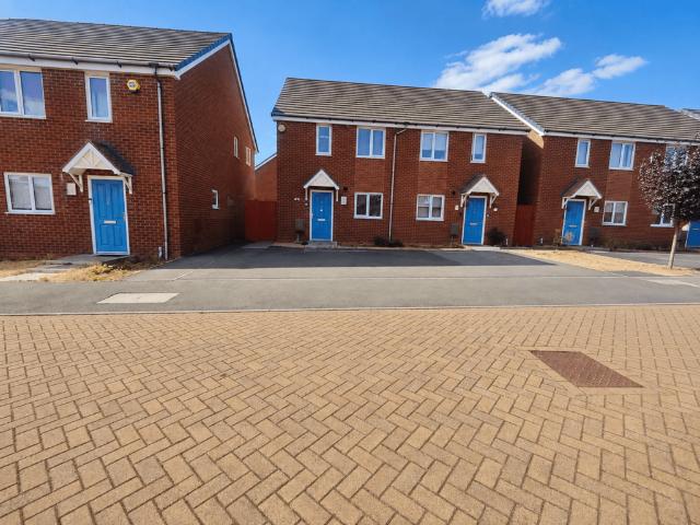 House for rent in Manor Farm Estate, West Midlands