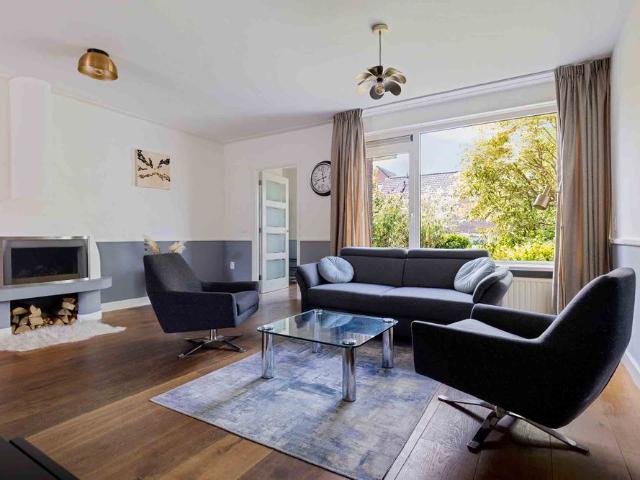 Woning te huur in Bornholm, Hoofddorp