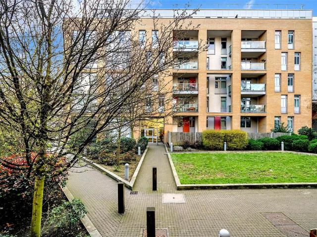 House for rent in Ratcliffe, Limehouse