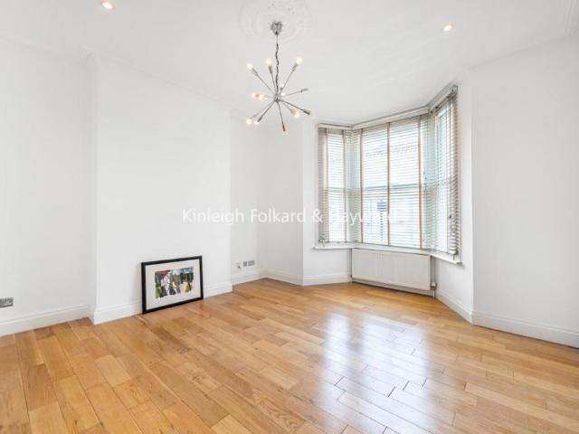 Apartment for rent in Kensal Town, Greater London
