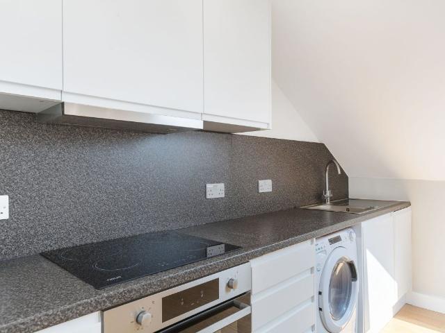 Studio for rent in Maida Hill, Greater London