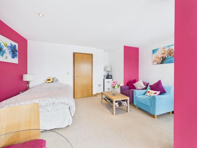 Apartment for rent in Baildon, West Yorkshire