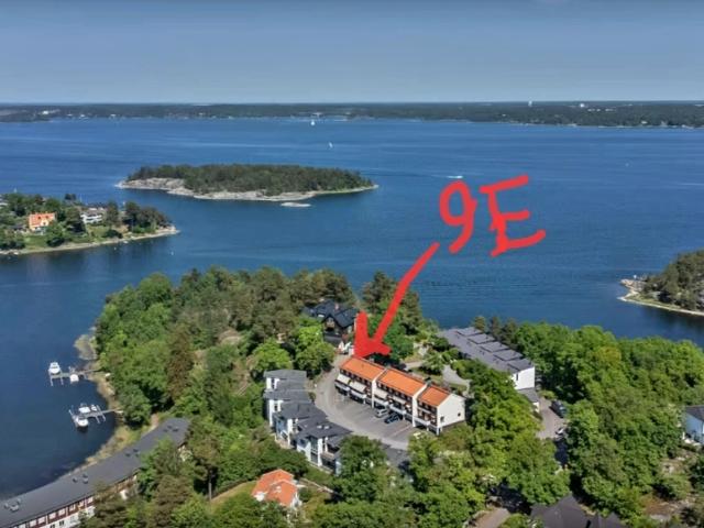 Hus hyra i Neglingeön, Saltsjöbaden
