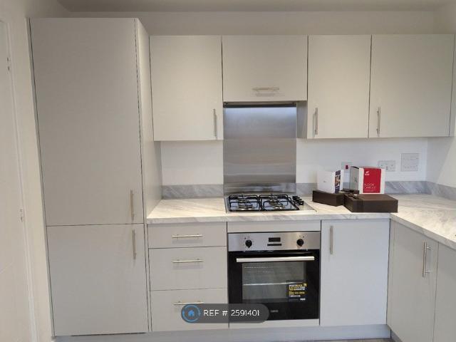 Room for rent in St Clements Lakes, Dartford