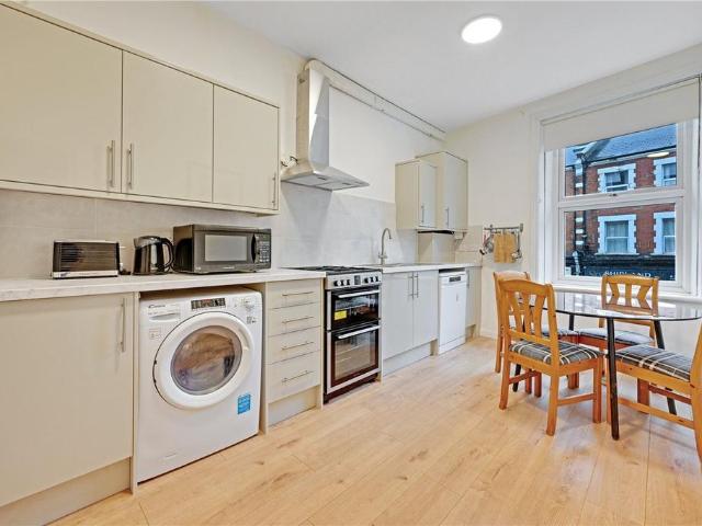 Apartment for rent in London Borough of Brent, Greater London