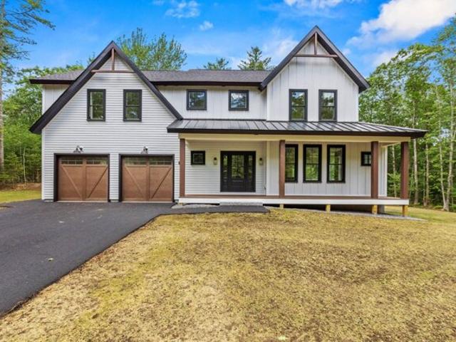 House for sale in Kennebunk, Maine