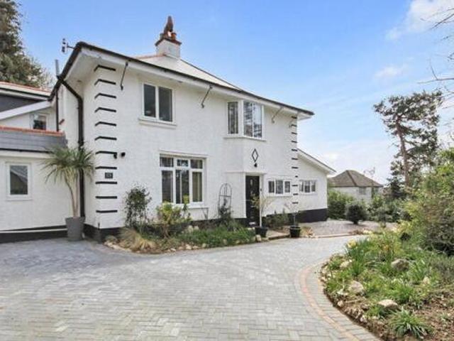 House for sale in Worthing, West Sussex