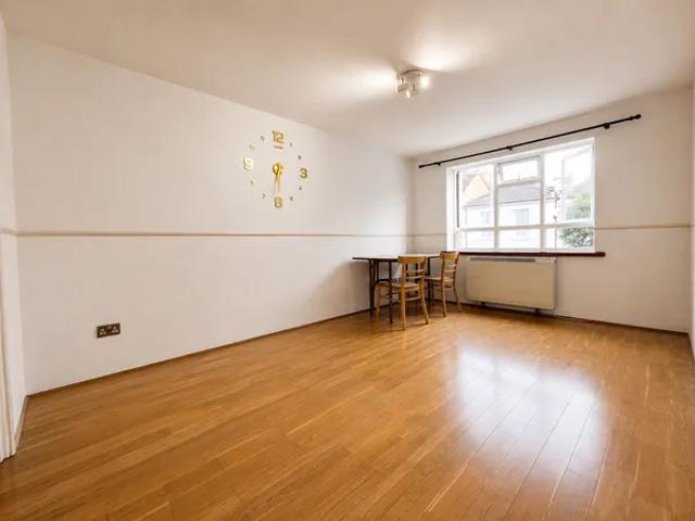 Apartment for rent in Leyton, Greater London