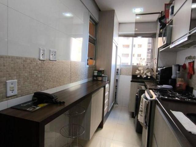 Apartamento venda em Região Geográfica Imediata do Distrito Federal, Região Integrada de Desenvolvimento do Distrito Federal e Entorno