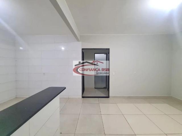 Apartamento aluguel em QR 313, Samambaia