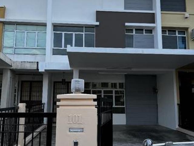 Terraced House for sale in Samarahan, Kota Samarahan