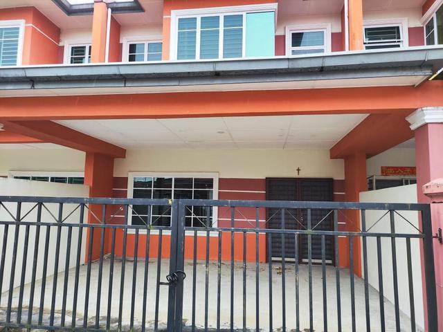 Terraced House for sale in Kota Samarahan, Bahagian Samarahan
