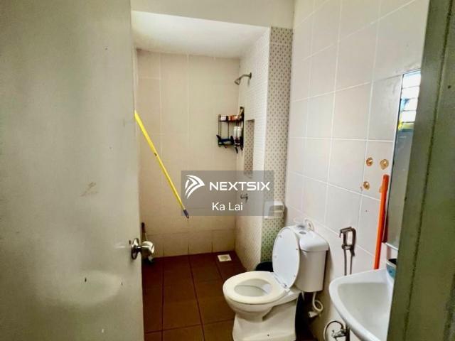 Residential House for sale in Samarahan, Kota Samarahan