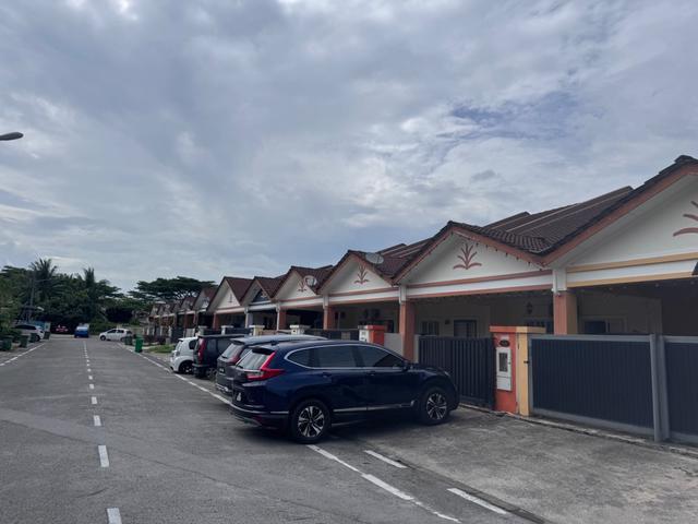 Terraced House for sale in Kuching