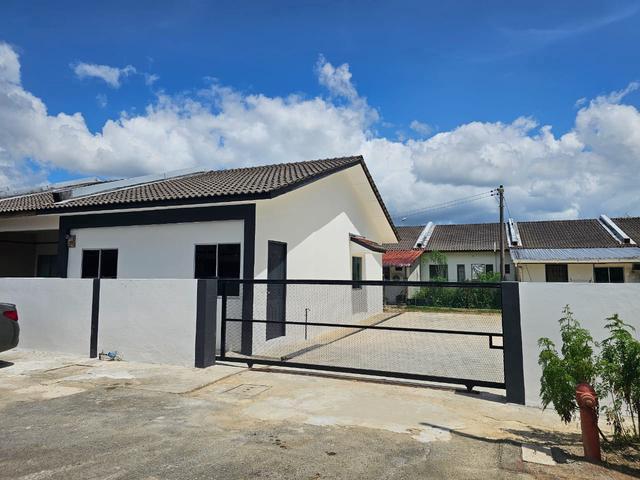Terraced House for sale in Samarahan, Kota Samarahan