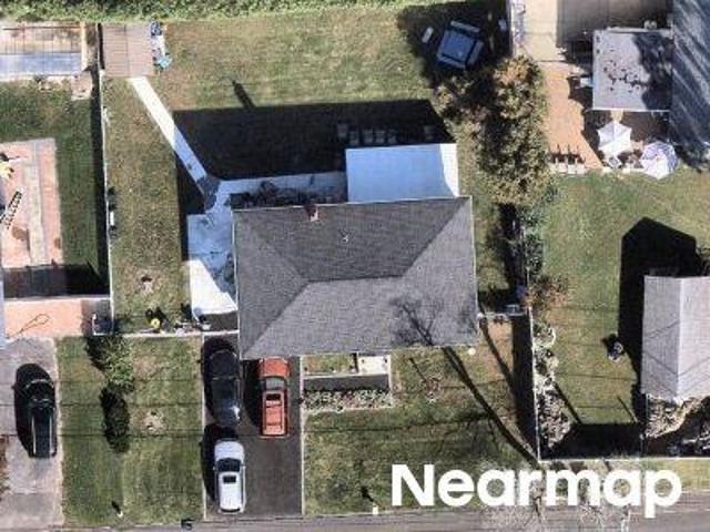 House for sale in Deer Park, Town of Babylon