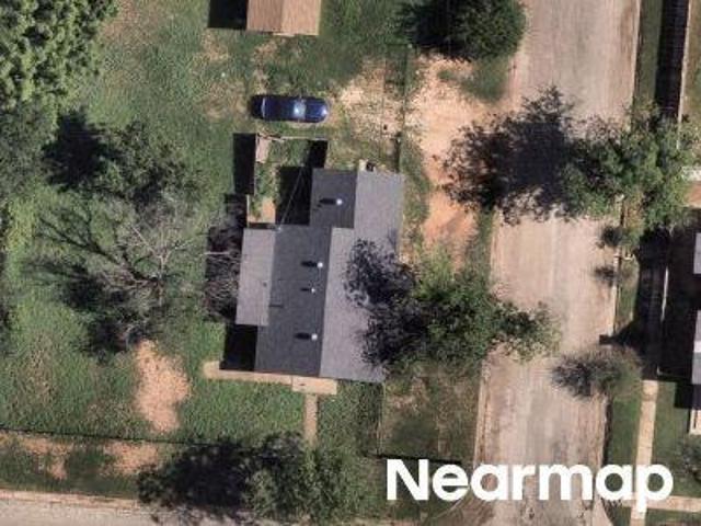 House for sale in Taylor, Texas
