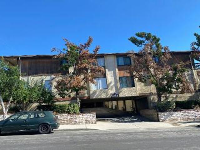 Condo for sale in Canoga Park, California