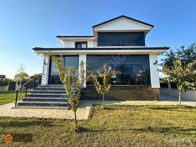 Kertme, 19 Mayıs içerisinde satılık Villa