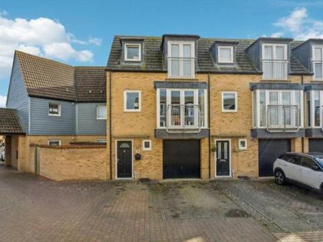 House for sale in Lyons, Greater London