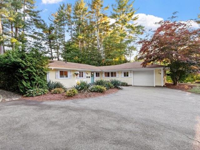 House for sale in Chelmsford, Middlesex County