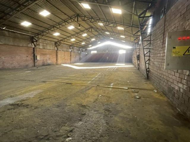 San Bernardo, Camino los pinos con ruta 5 sur