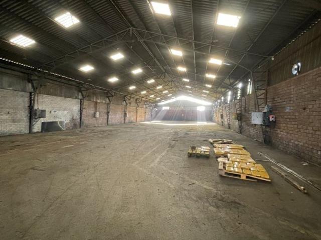 San Bernardo, Camino los pinos con ruta 5 sur