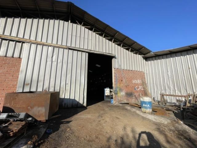 San Bernardo, Camino los pinos con ruta 5 sur