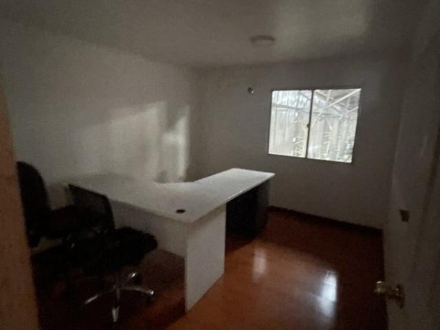 San Bernardo, Camino los pinos con ruta 5 sur