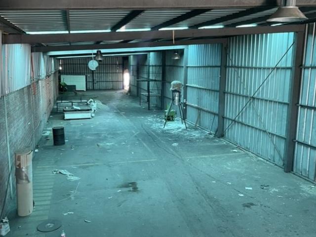 San Bernardo, Camino los pinos con ruta 5 sur