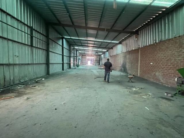 San Bernardo, Camino los pinos con ruta 5 sur