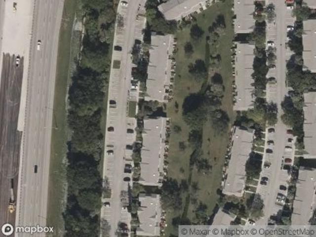 Townhouse for sale in Tamarac, Florida