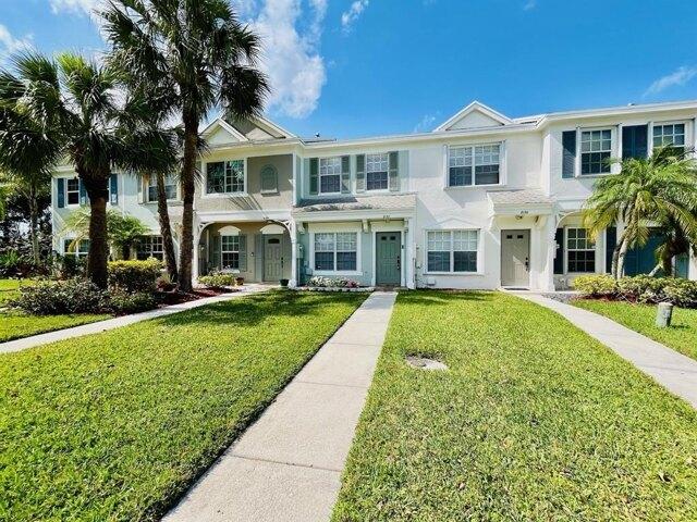 House for sale in Tamarac House for sale in Tamarac
