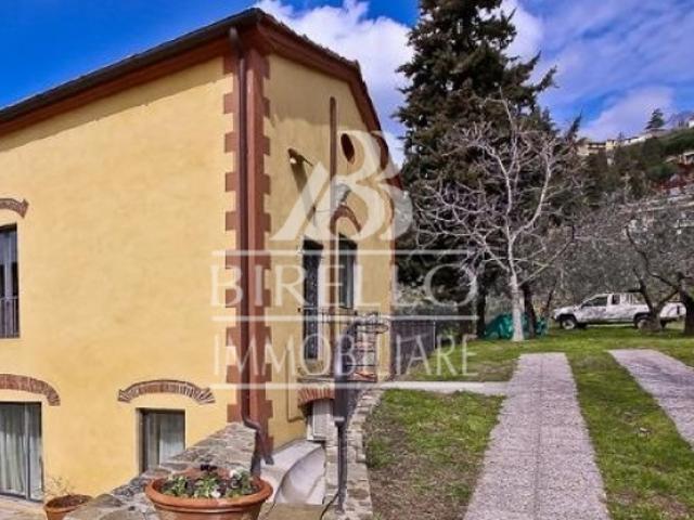 Villa Indipendente in affitto a Fiesole, Toscana