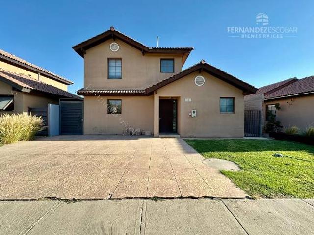 Casa en arriendo en Villa La Estancia, San Esteban