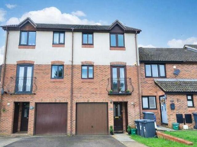 House for sale in Ashplats, Perryfields