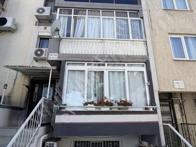 Karabağlar, İzmir içerisinde kiralık mülk