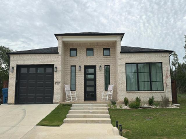 House for sale in Granbury, Hood County