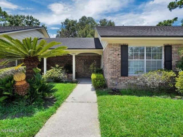 Condo for sale in Jacksonville
