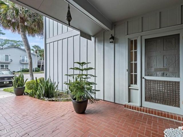 Condo for sale in Jacksonville