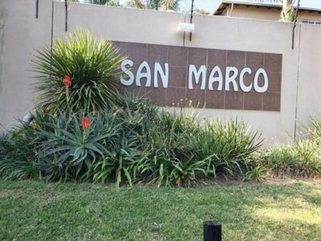 Apartment for rent in Nooitgedacht, Gauteng
