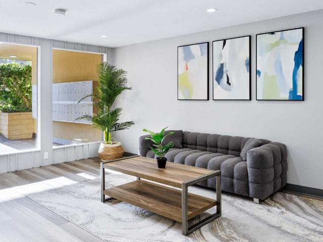 Apartment for rent in Redondo Beach, California