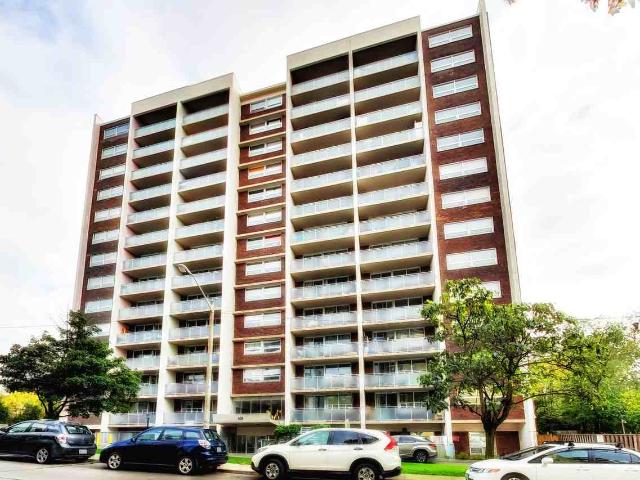 Apartment for rent in Eglinton—Lawrence, Toronto