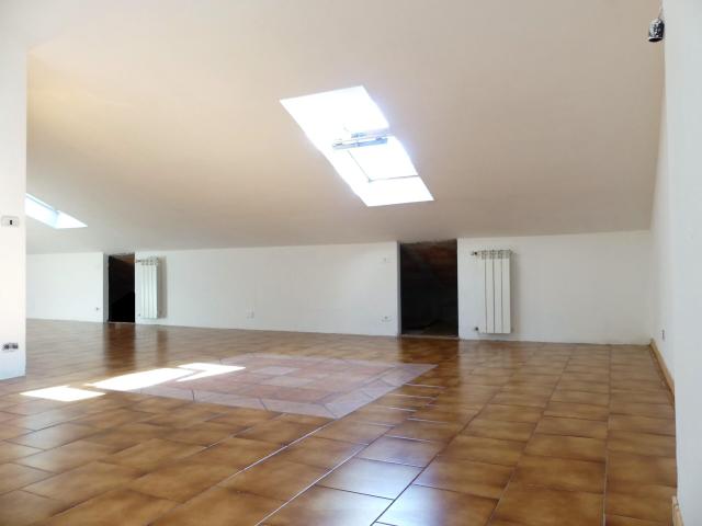 Villa Indipendente in affitto a Centro, Piemonte