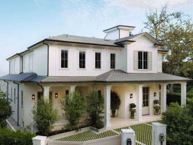 House for sale in Canoga Park, California