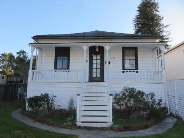 House for sale in Pinole, California