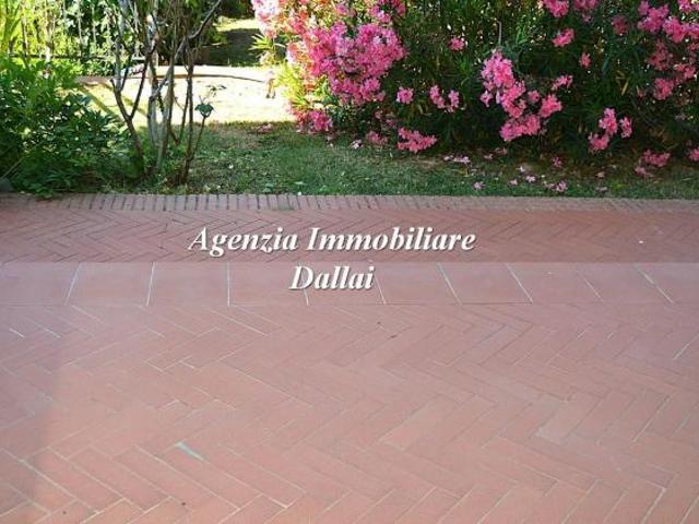 Villa Indipendente in vendita a Scarperia e San Piero, Toscana